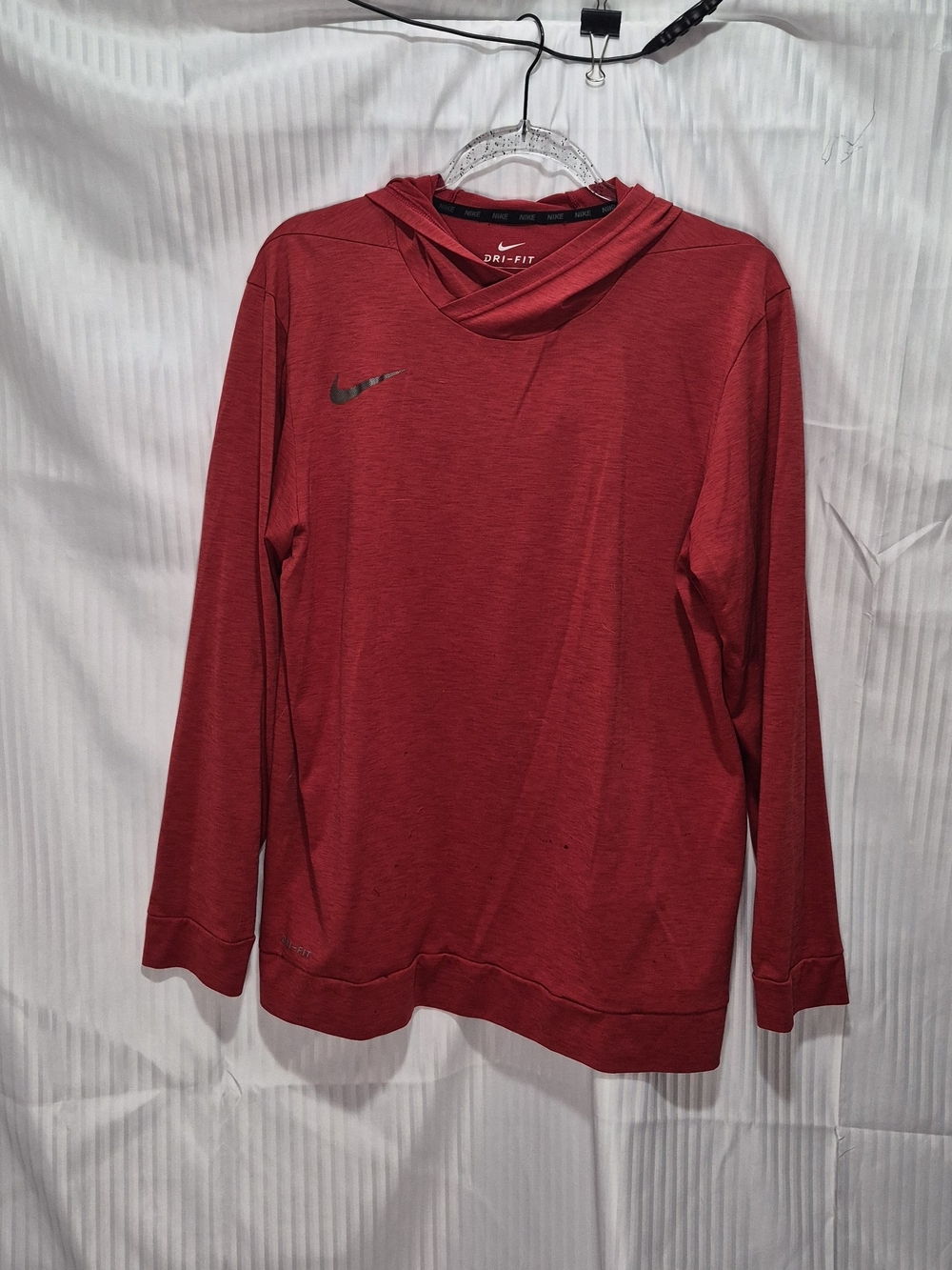 Nike Dri-FIT Men's Red Long-Sleeve Hooded Long Sleeve T Shirt